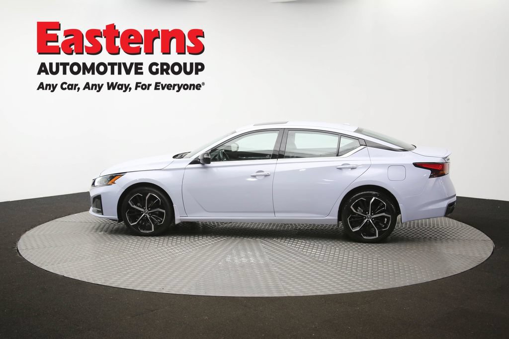 Used 2023 Nissan Altima 2.5 SR w/ SR Premium Package AWD/4WD image 61