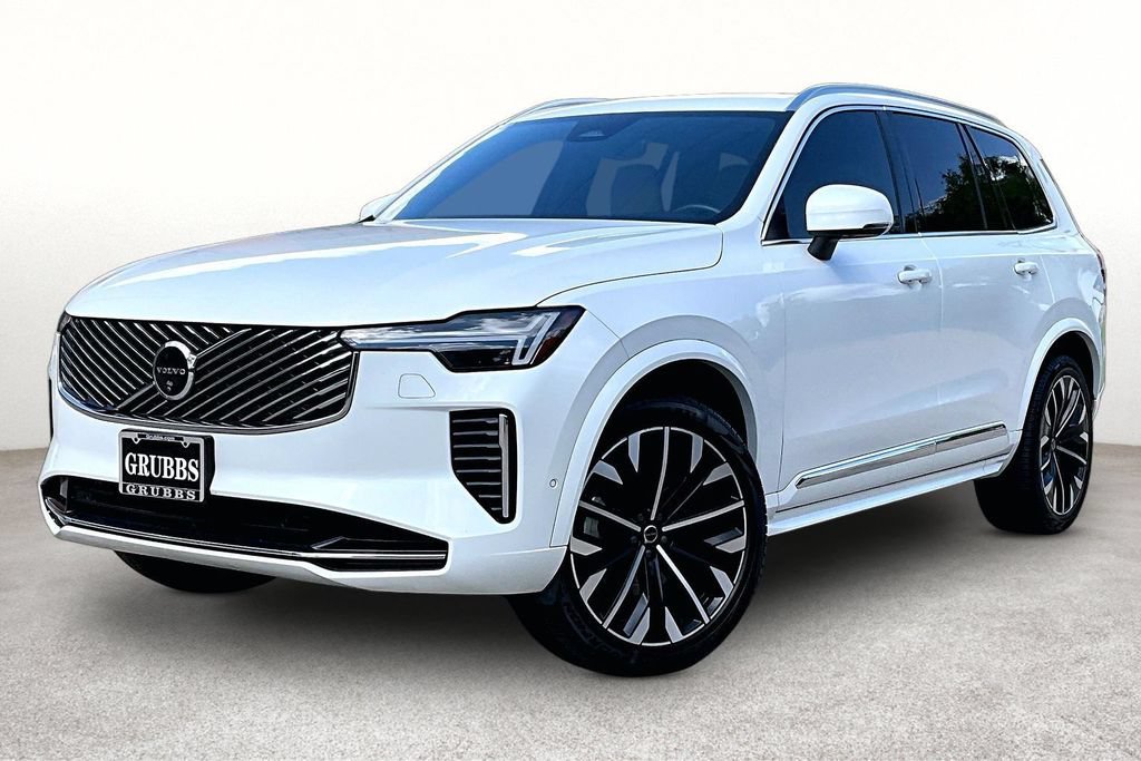Certified 2025 Volvo XC90 B5 Plus AWD/4WD image 15
