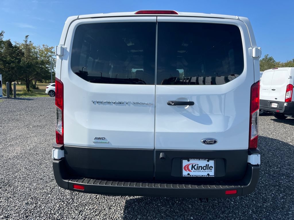 New 2025 Ford Transit 350 148 Low Roof AWD image 17