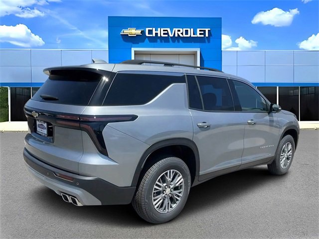 New 2026 Chevrolet Traverse LT w/ LPO, Floor Liner Package image 3