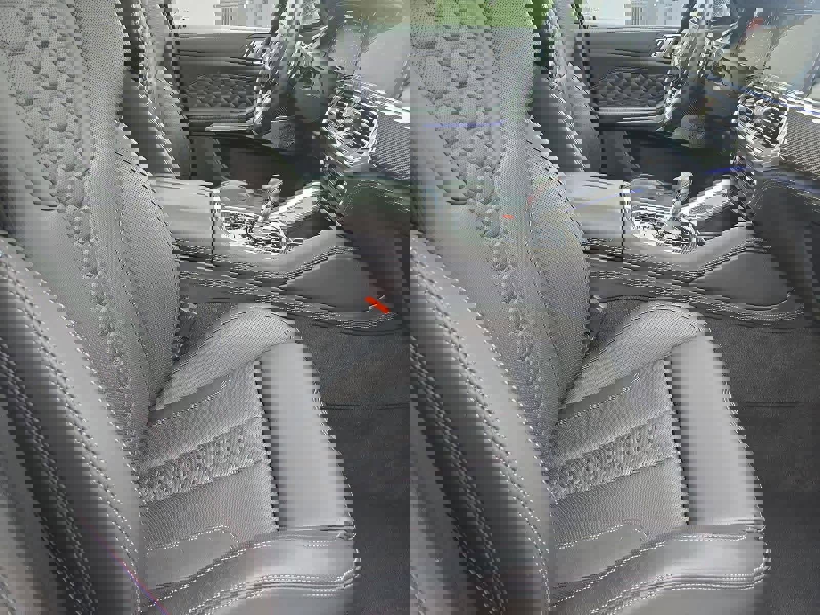 Used 2020 BMW X5 M Competition w/ Executive Package image 20