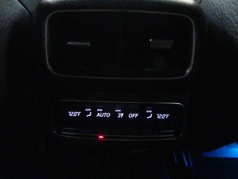 Used 2021 Mercedes-Benz GLE 580 4MATIC image 30