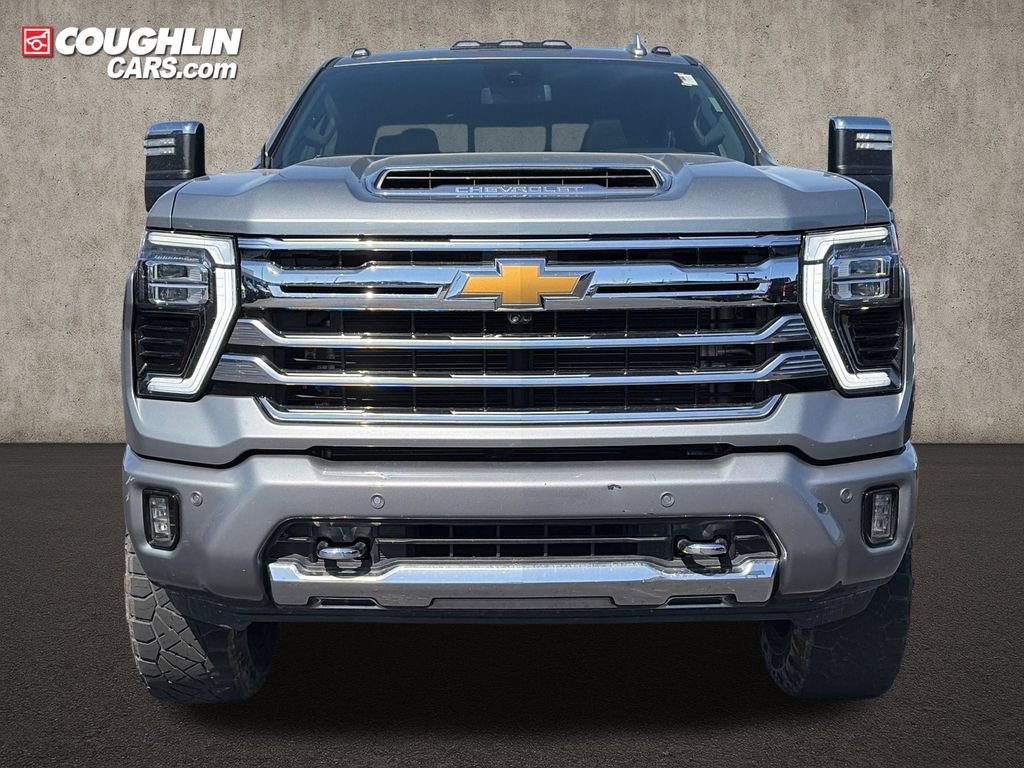 Used 2024 Chevrolet Silverado 3500 High Country AWD/4WD video 2
