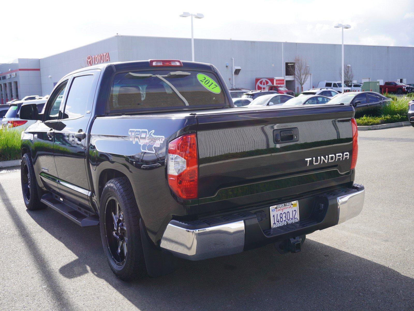 Used 2017 Toyota Tundra SR5 image 12