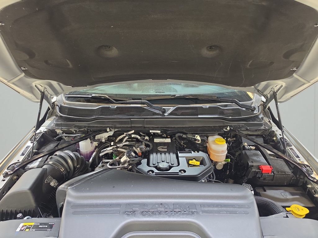New 2026 RAM 2500 Big Horn AWD/4WD image 9