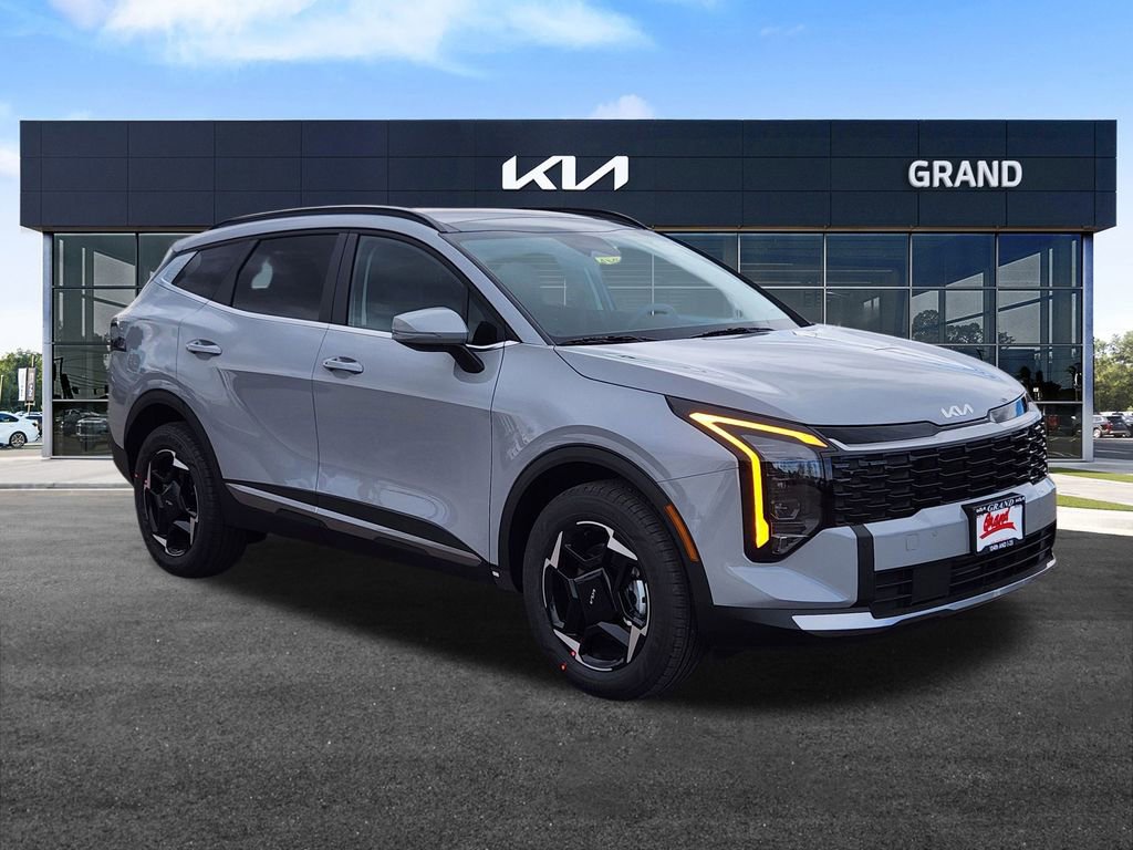 New 2026 Kia Sportage EX image 2