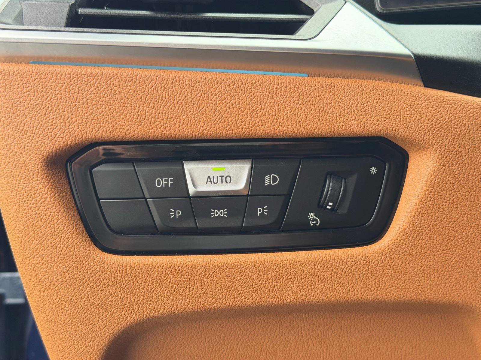 Used 2023 BMW i4 eDrive35 w/ Premium Package RWD image 32