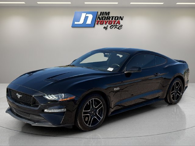 Used 2018 Ford Mustang GT RWD image 1