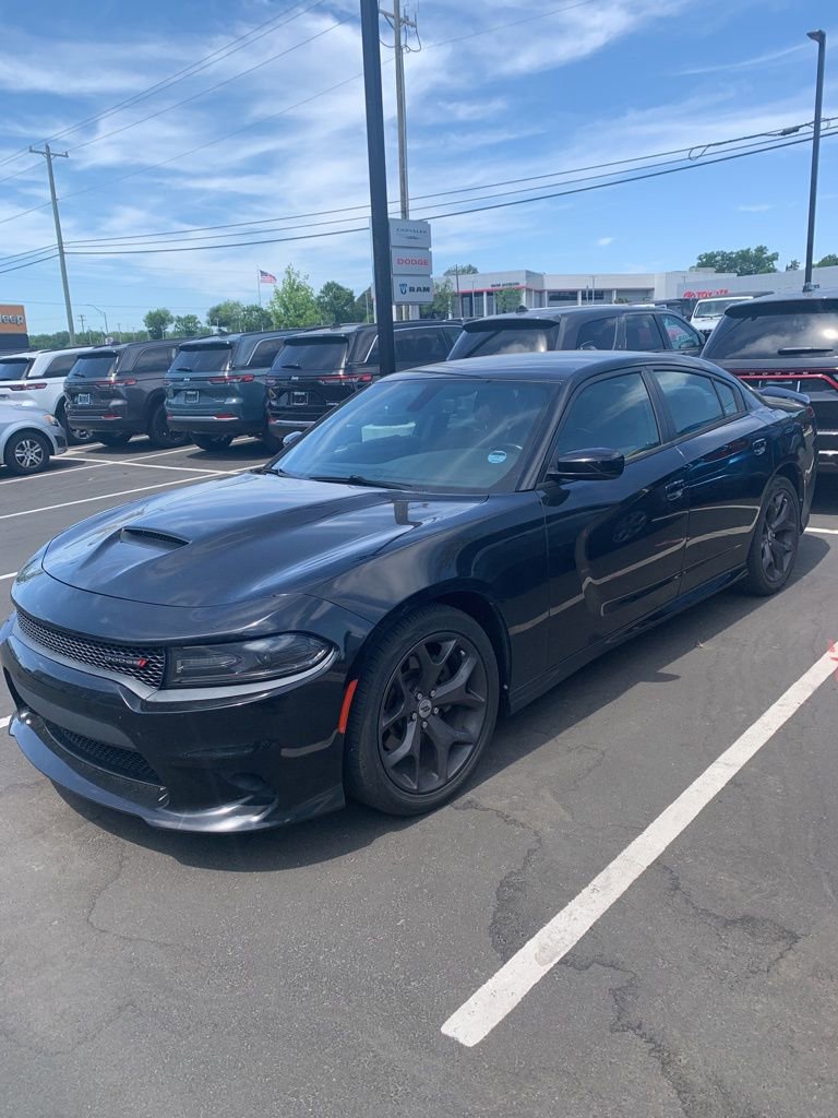 Used 2019 Dodge Charger GT RWD image 3