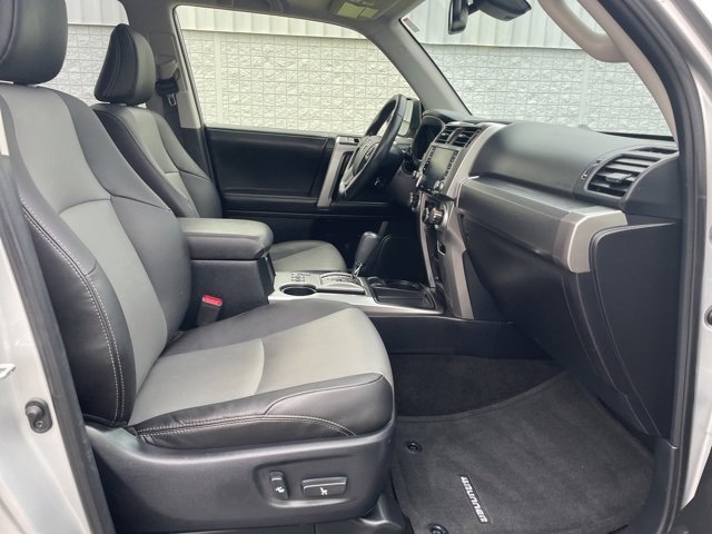 Used 2023 Toyota 4Runner SR5 Premium image 16