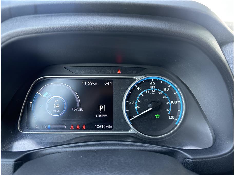 Used 2025 Nissan Leaf S FWD image 19