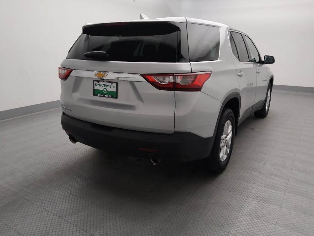 Used 2021 Chevrolet Traverse LS FWD image 7
