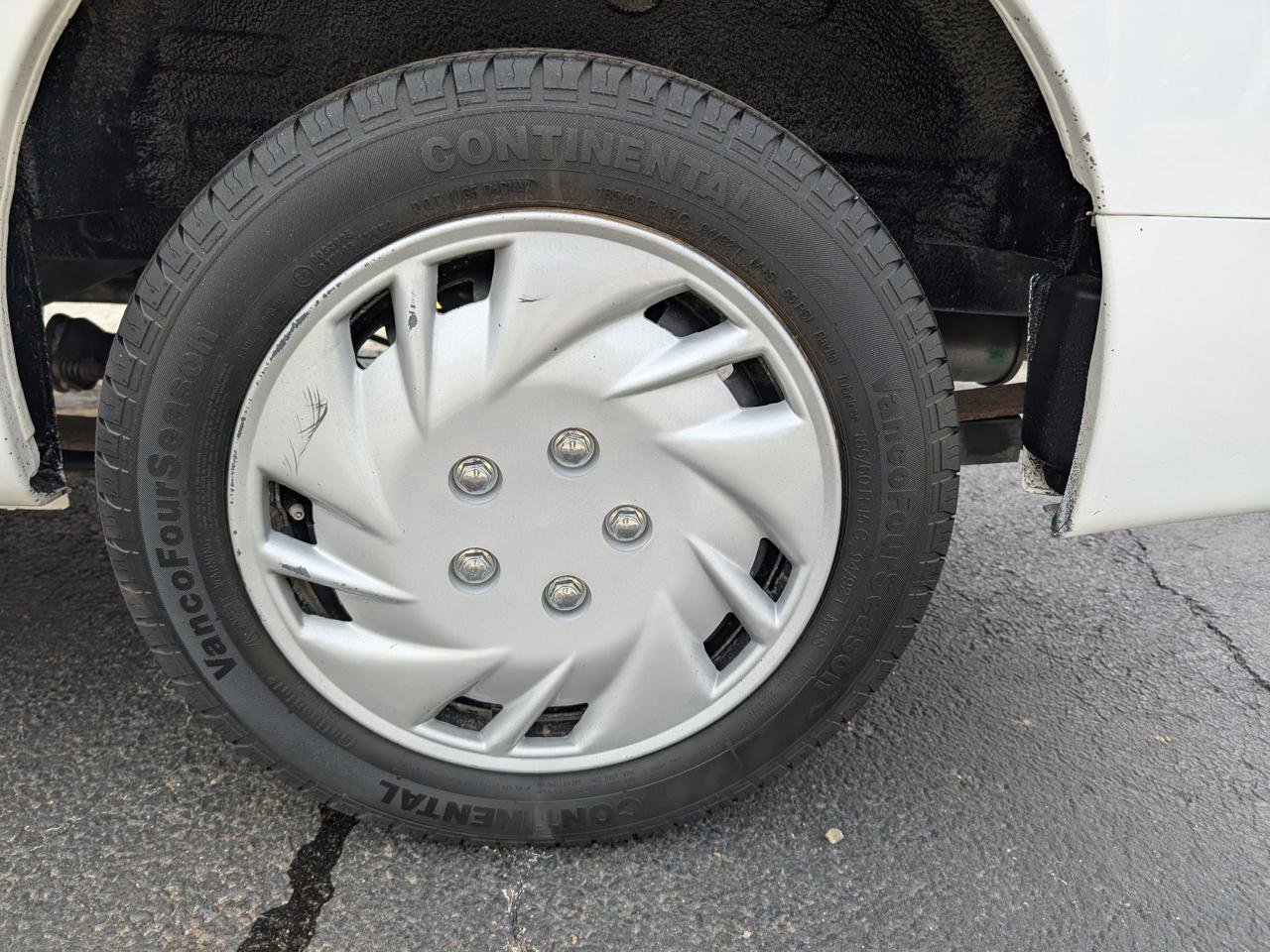 Used 2021 Nissan NV200 SV w/ Sliding Door Glass Package image 12