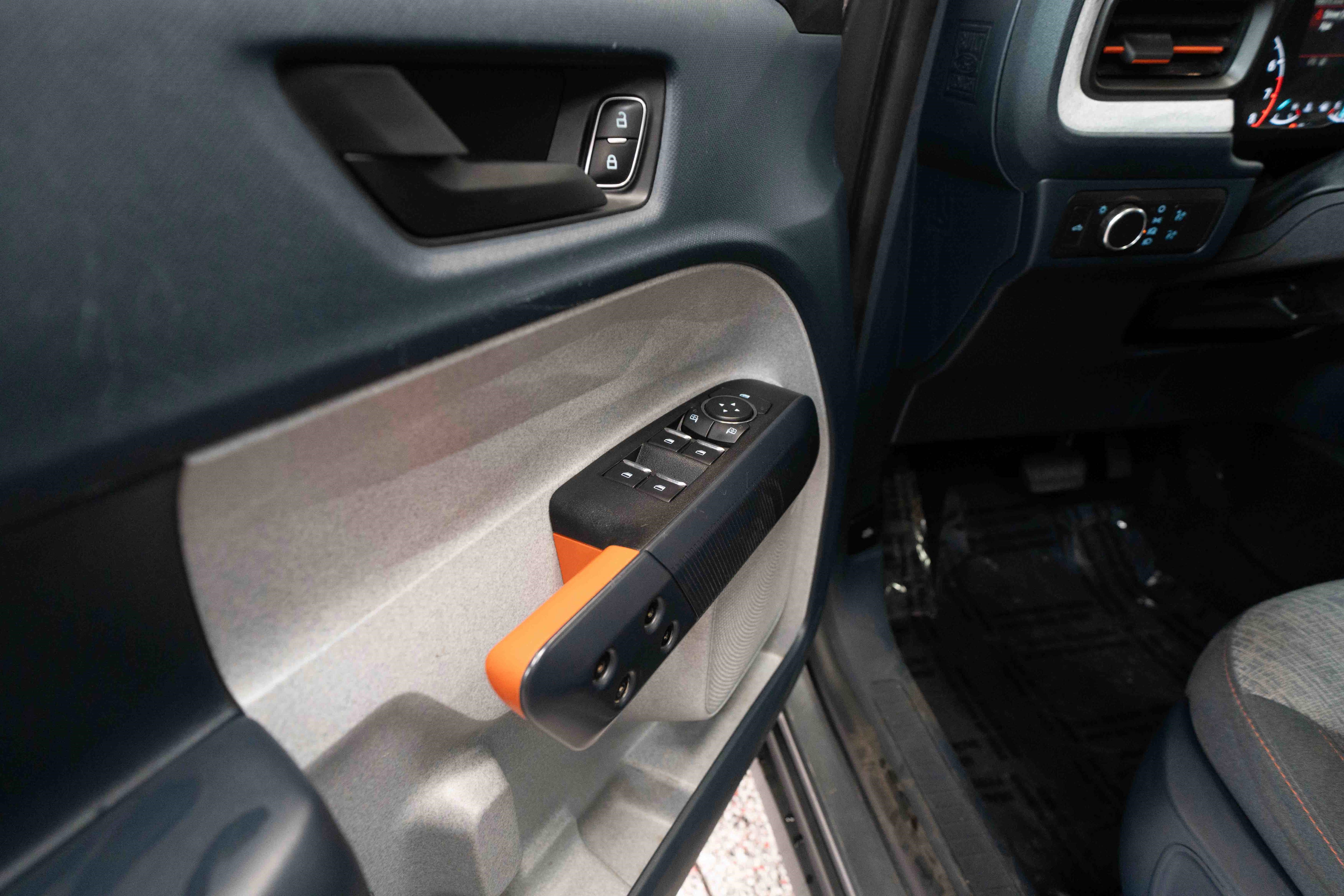 Used 2022 Ford Maverick XLT w/ Equipment Group 300A Standard image 7