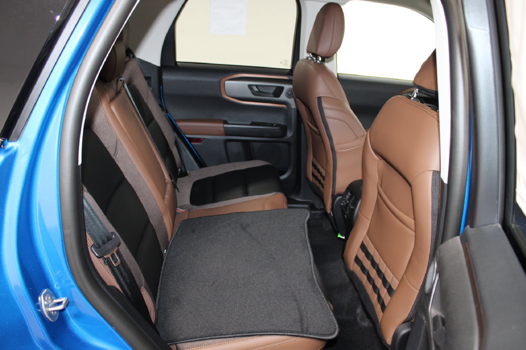 New 2026 Ford Bronco Sport Outer Banks w/ Outer Banks Tech Package+ AWD/4WD image 29