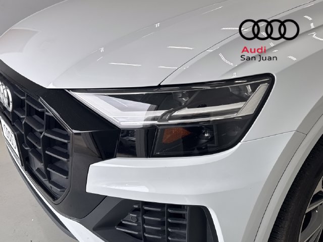 Used 2020 Audi Q8 Premium w/ Black Optic Package AWD/4WD image 4