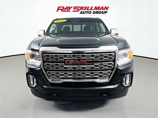 Used 2021 GMC Canyon Denali image 2