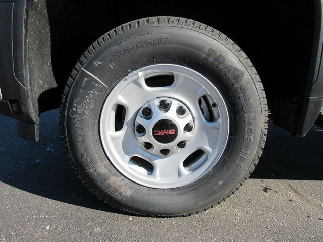 Used 2025 GMC Sierra 2500 Pro w/ Convenience Package image 9