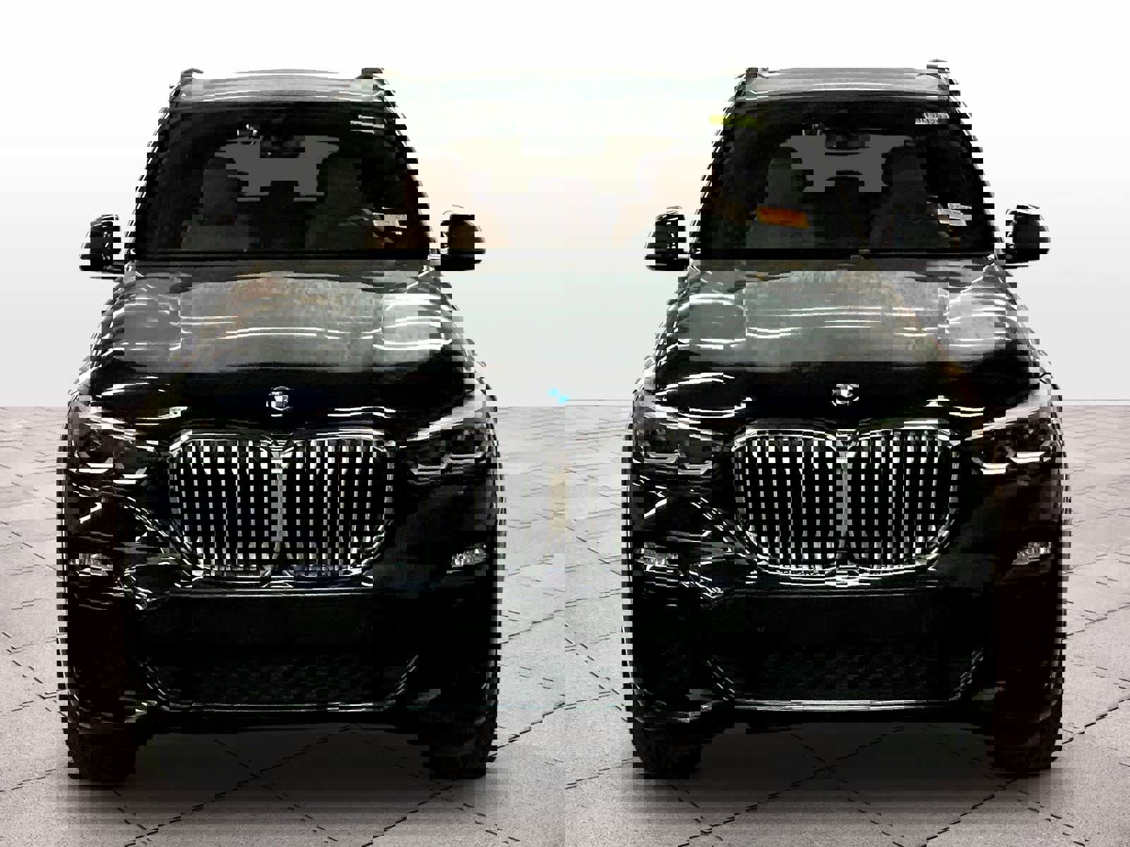 Used 2019 BMW X5 xDrive40i w/ M Sport Package image 3