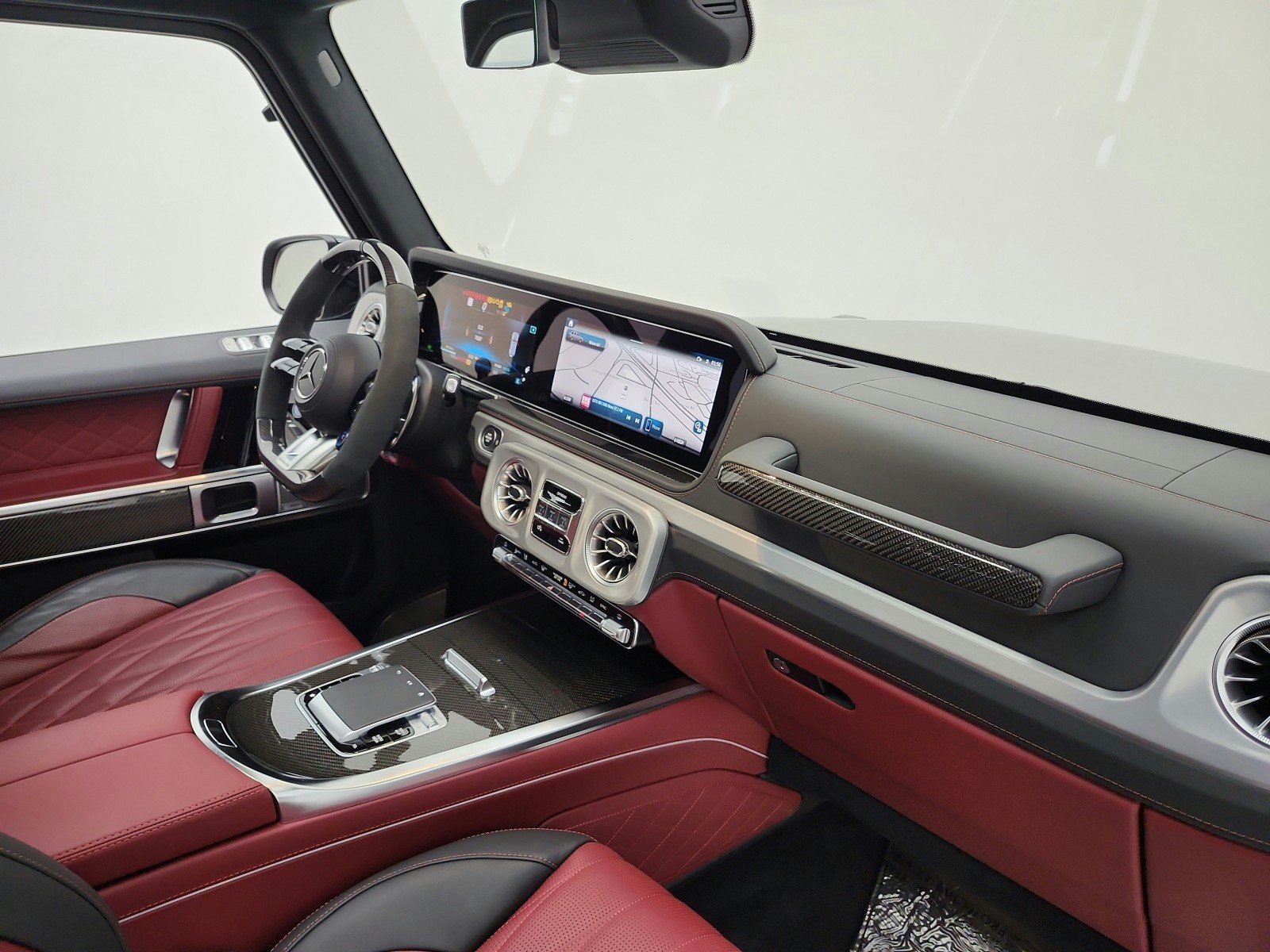 Certified 2025 Mercedes-Benz G 63 AMG 4MATIC image 18