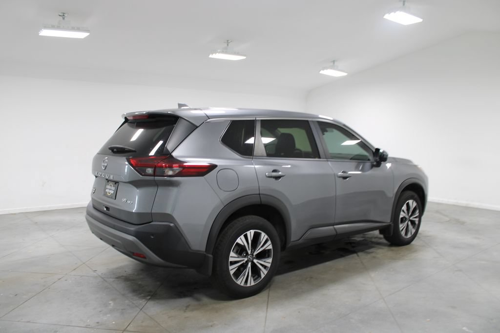 Used 2023 Nissan Rogue SV AWD/4WD image 9