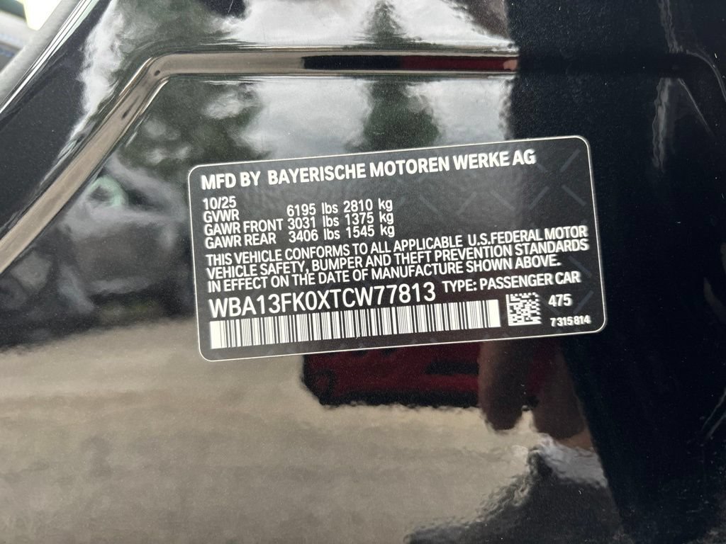 Used 2026 BMW 550e xDrive w/ Premium Package AWD/4WD image 9