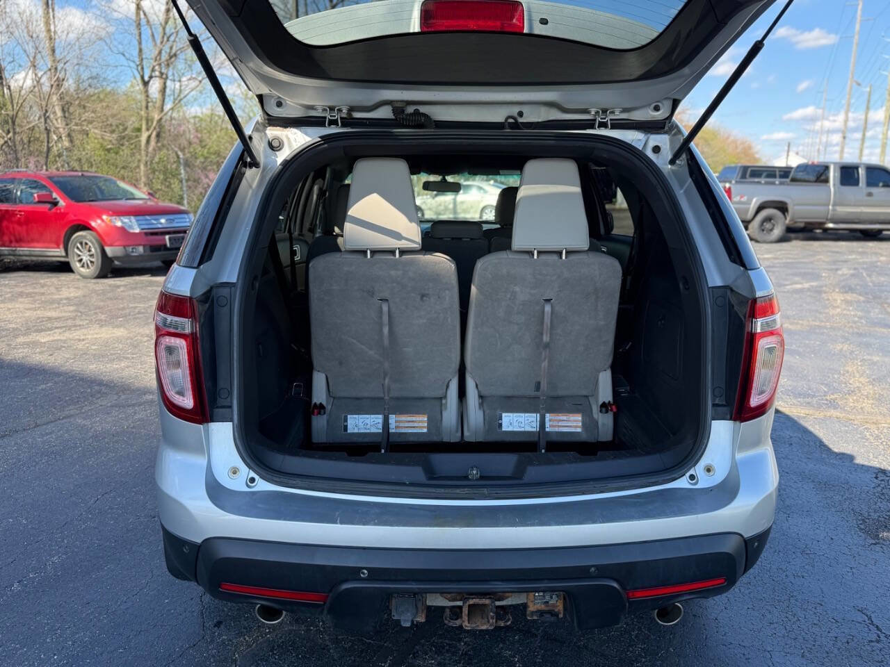 Used 2013 Ford Explorer XLT image 12