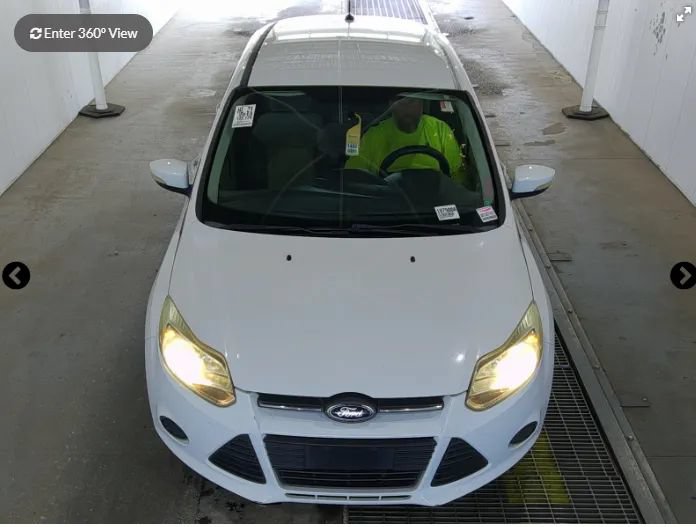 Used 2013 Ford Focus SE FWD image 4