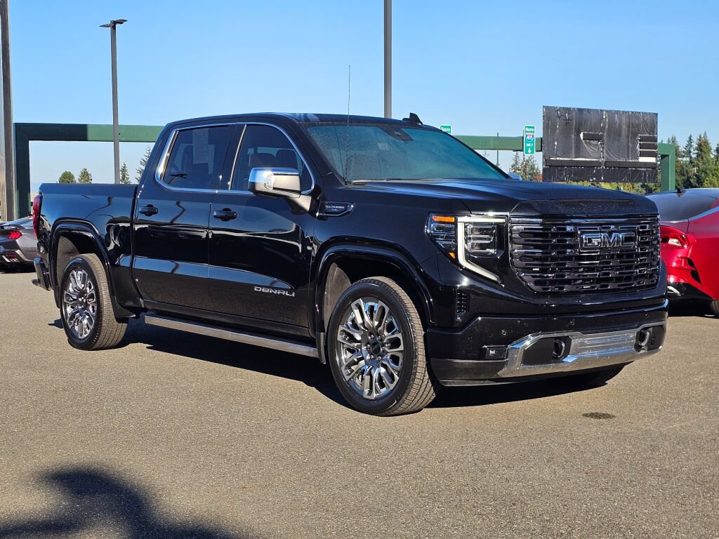 Used 2026 GMC Sierra 1500 Denali Ultimate AWD/4WD image 3