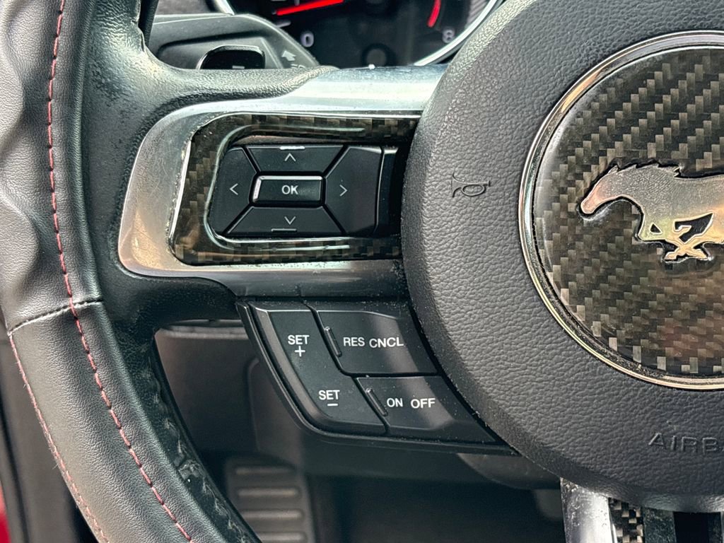 Used 2017 Ford Mustang Coupe RWD image 19
