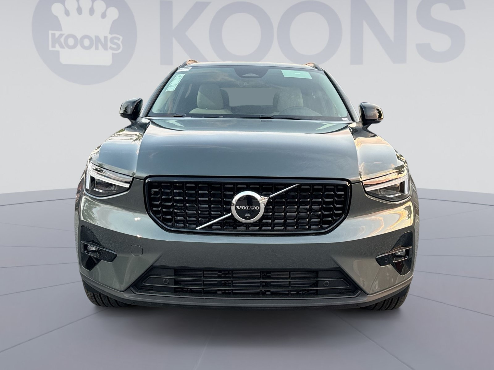 New 2026 Volvo XC40 B5 Plus w/ Climate Package AWD/4WD image 11