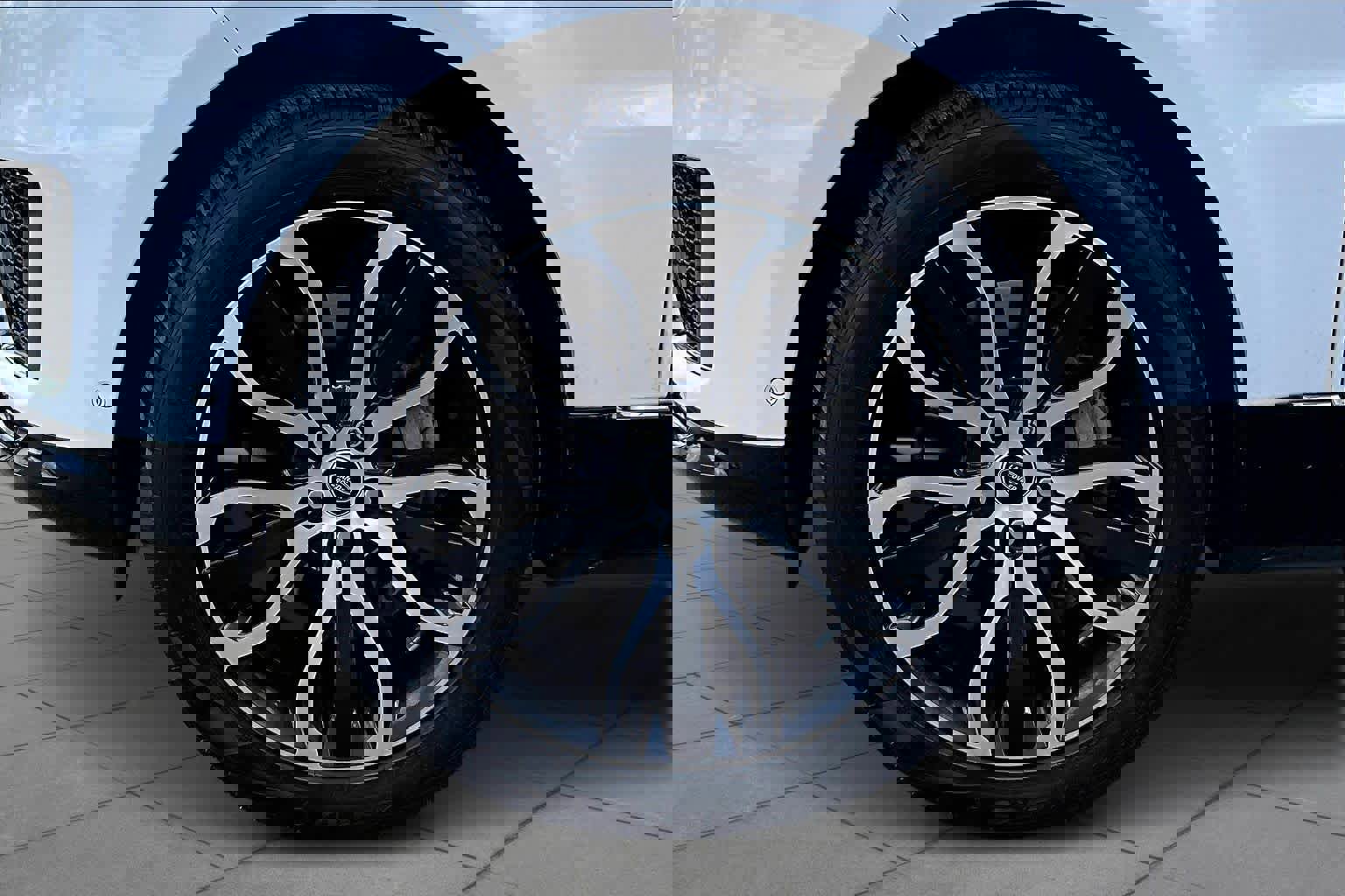 Used 2022 Land Rover Range Rover Sport HSE Silver Edition image 11