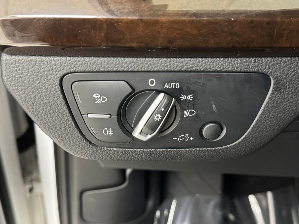 Used 2018 Audi Q5 2.0T Premium Plus w/ Premium Plus Package image 27