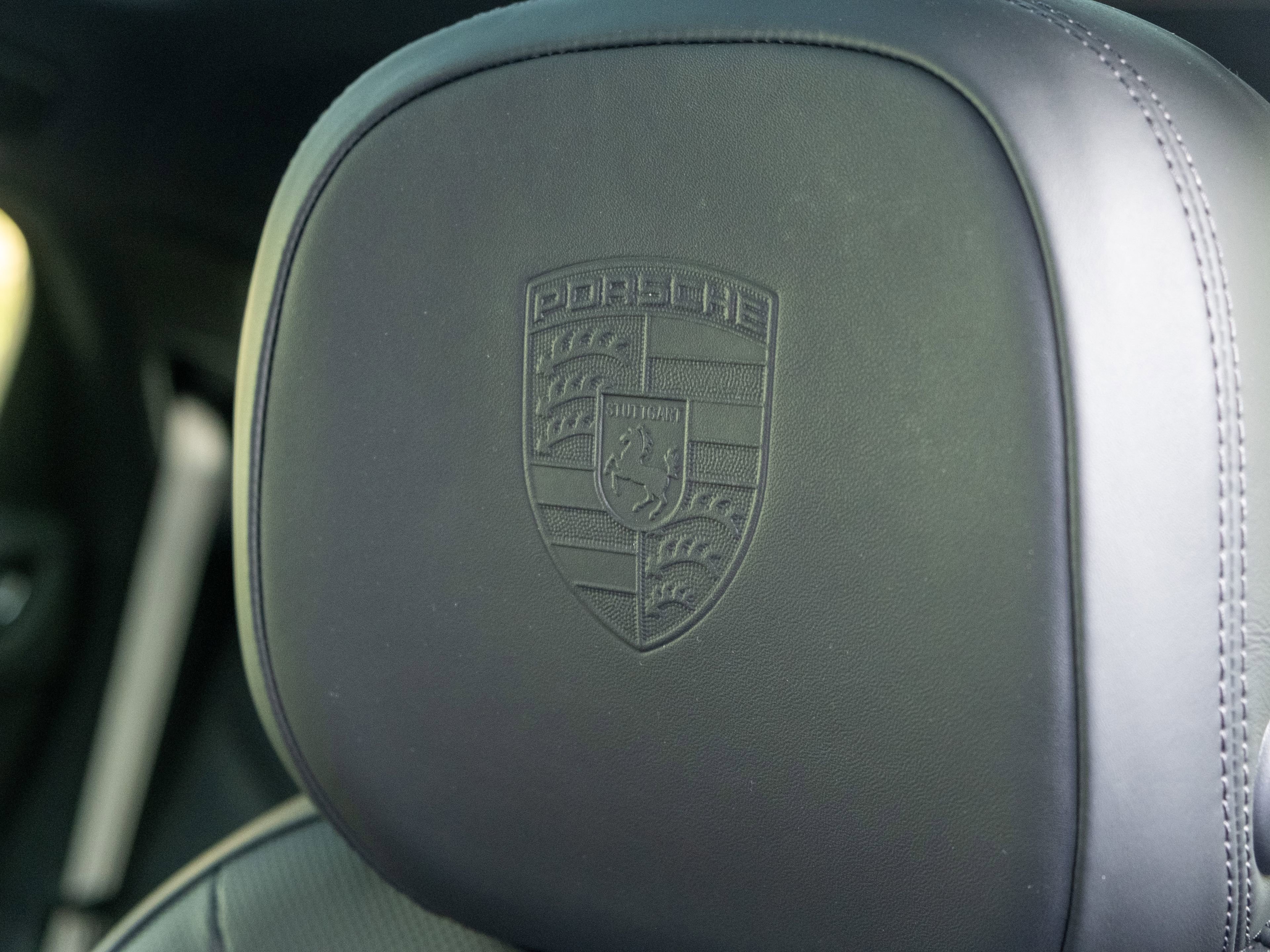 Certified 2023 Porsche Cayenne S AWD/4WD image 18