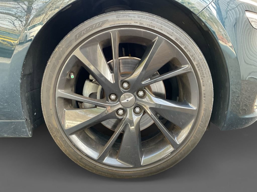 Used 2023 Genesis G70 2.0T w/ Sport Prestige Package image 16