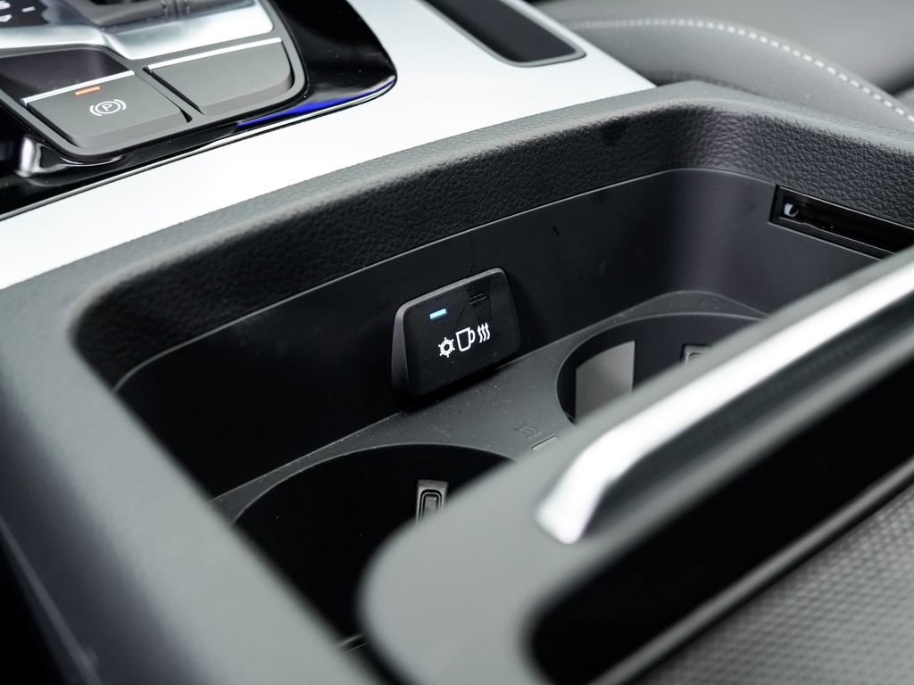 Certified 2022 Audi Q5 2.0T Prestige w/ Prestige Package AWD/4WD image 19