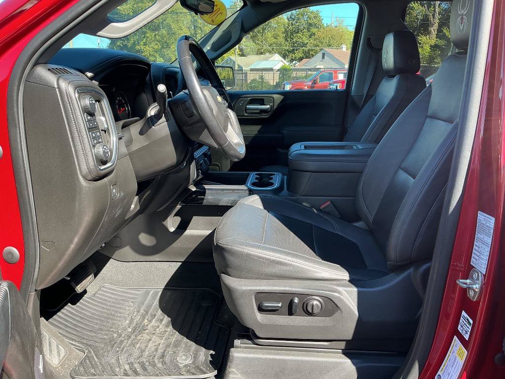 Used 2021 Chevrolet Silverado 1500 LTZ w/ LTZ Premium Package AWD/4WD image 17