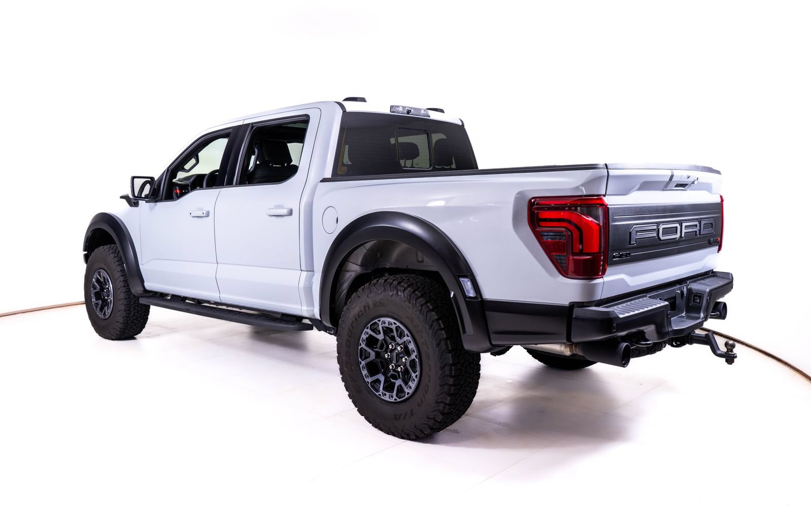 Used 2025 Ford F150 Raptor w/ Equipment Group 803A Raptor R AWD/4WD image 3