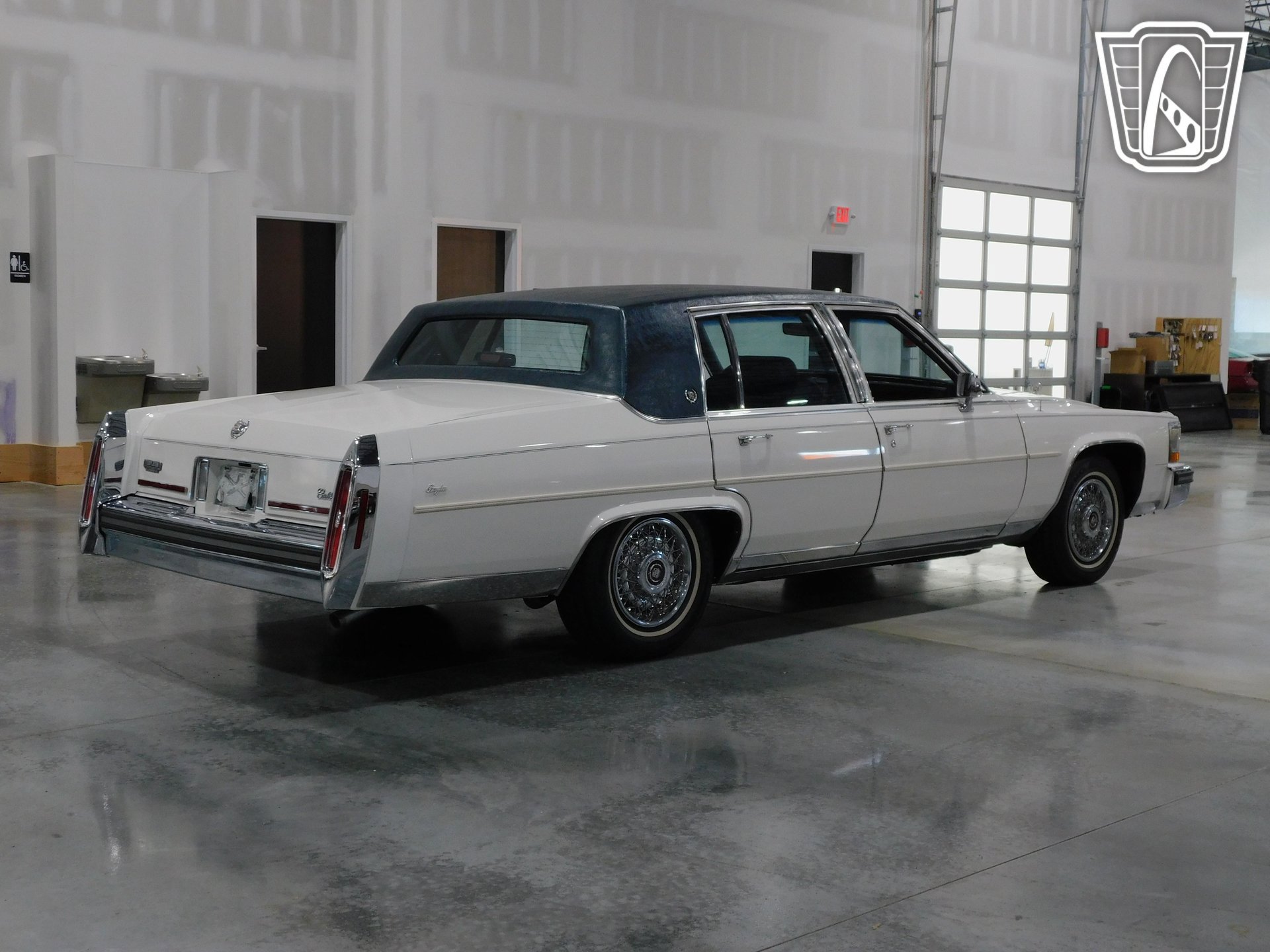 Used 1988 Cadillac Brougham image 23