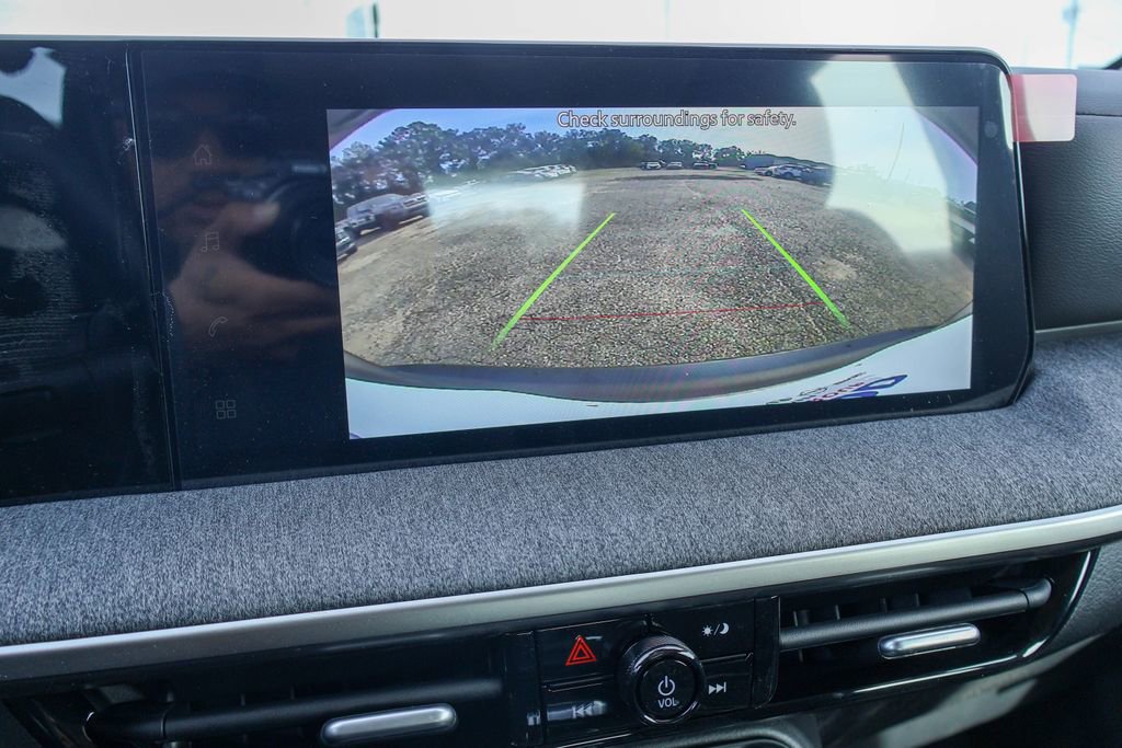 New 2026 Nissan Kicks S image 4