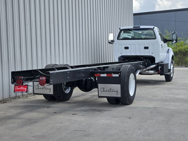 New 2027 Ford F750 2WD Regular Cab Super Duty image 7