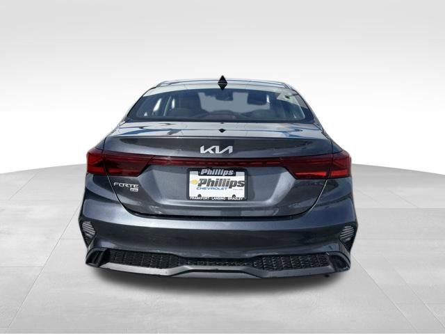 Used 2024 Kia Forte LX image 13