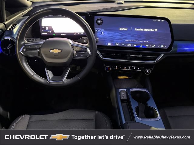 Used 2024 Chevrolet Equinox EV LT FWD image 12