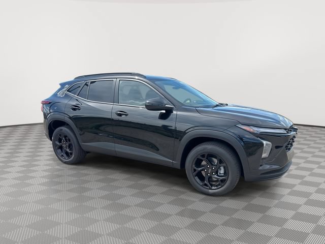 New 2026 Chevrolet Trax LT w/ Driver Confidence Package FWD image 16