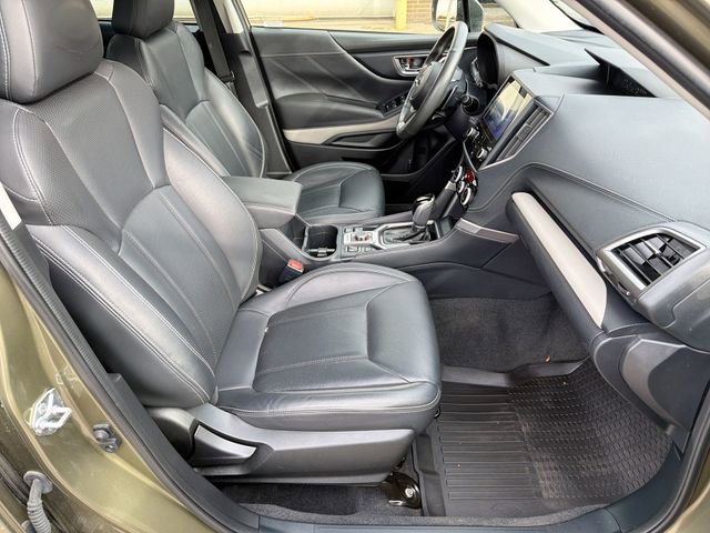 Used 2022 Subaru Forester Limited w/ Popular Package #3 image 28