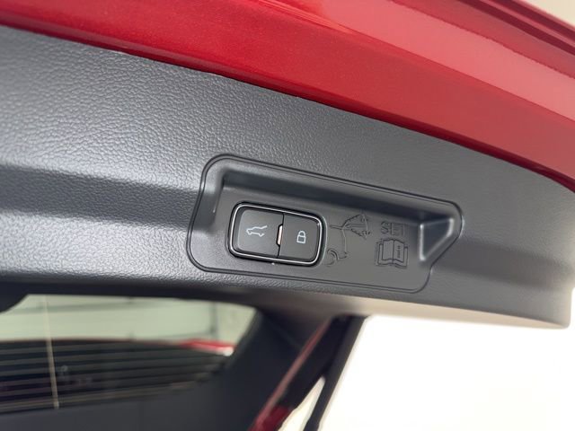 New 2026 Ford Explorer ST-Line image 39