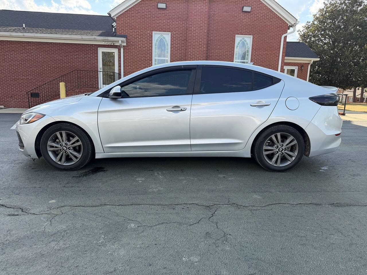 Used 2018 Hyundai Elantra Value Edition FWD image 8