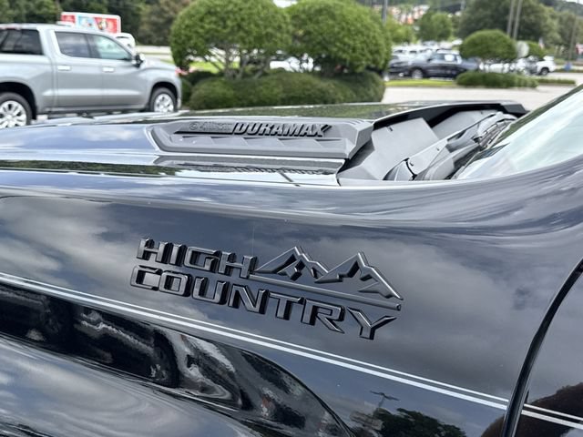 New 2026 Chevrolet Silverado 2500 High Country w/ High Country Premium Package AWD/4WD image 10