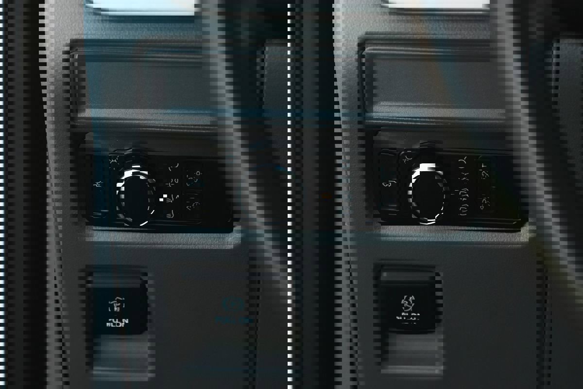 Used 2022 Ford F150 XL image 26