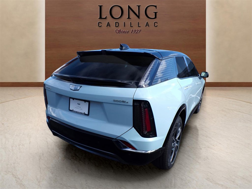 New 2026 Cadillac Optiq Sport 2 image 4